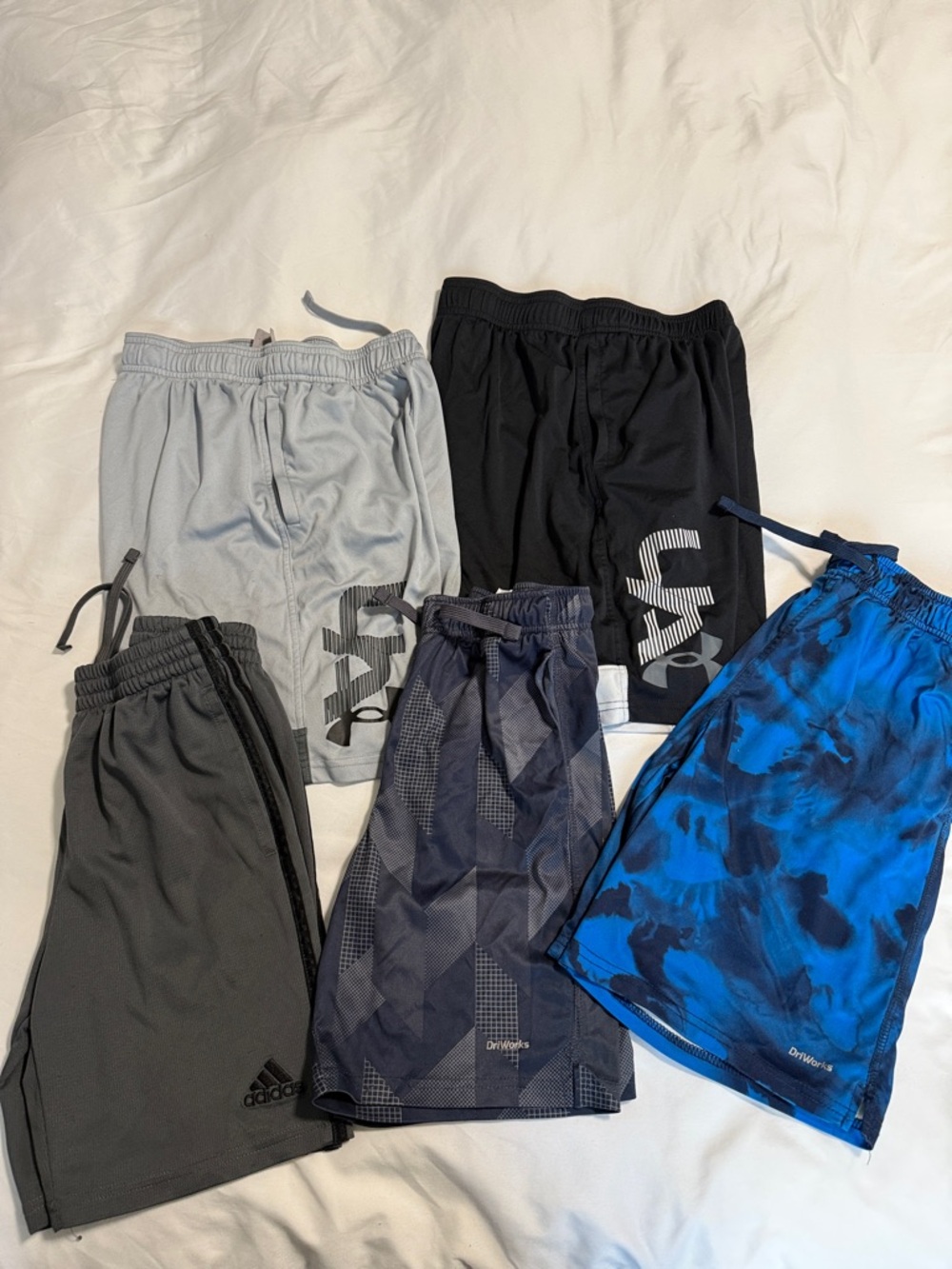 Kids basketball shorts